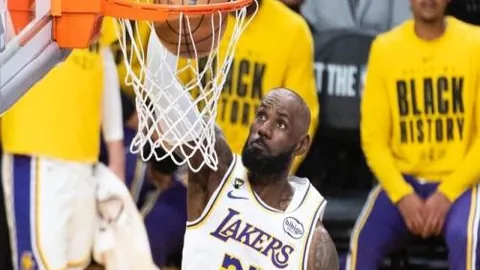 胡荷韬社交媒体：工体失意未获三分，球队已抵达济南备战