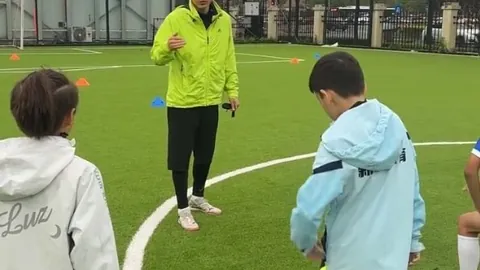 联想拯救者电竞手机，外观设计再升级